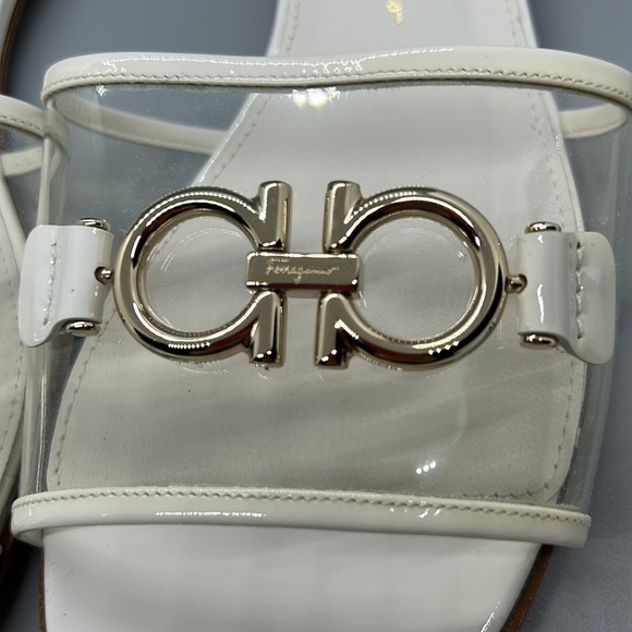 Salvatore Ferragamo Rhodes Slides. NIOB. 8.5 - Picture 6 of 11